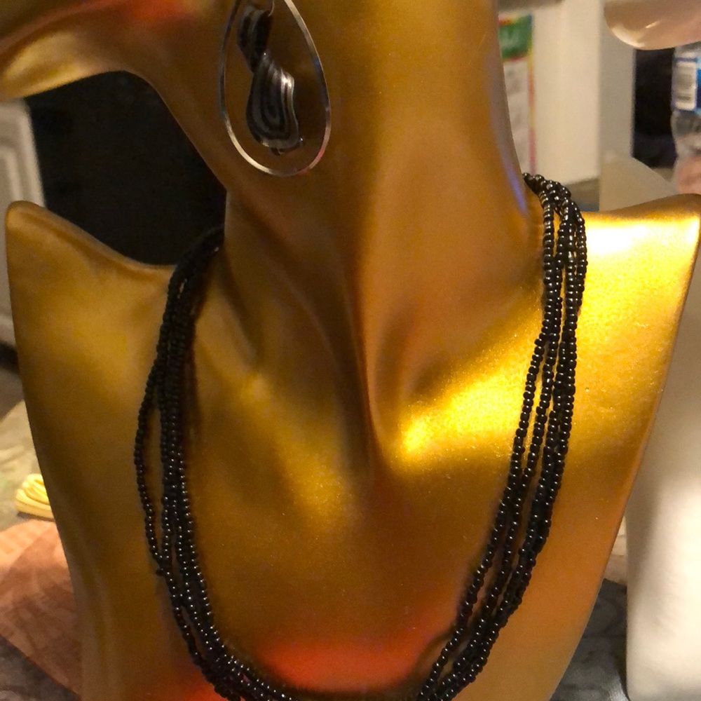 Jewelry necklace